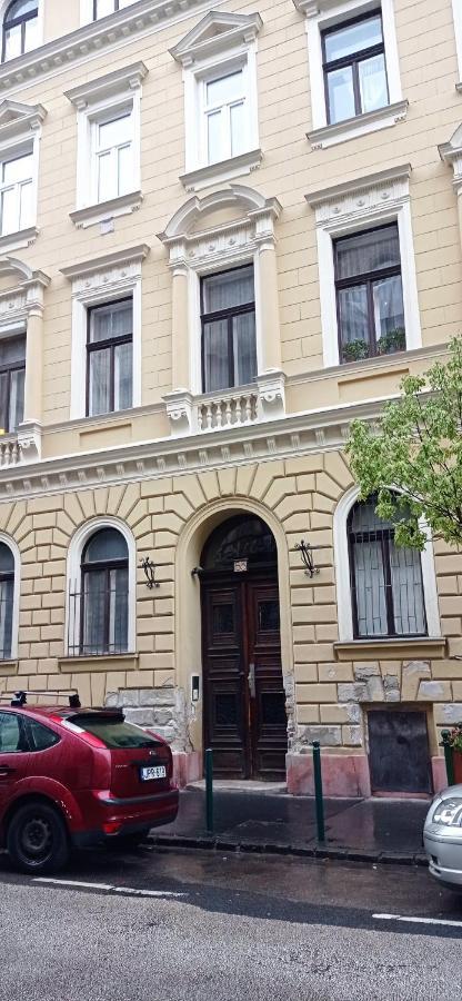 Western Apartman Budapeşte Dış mekan fotoğraf