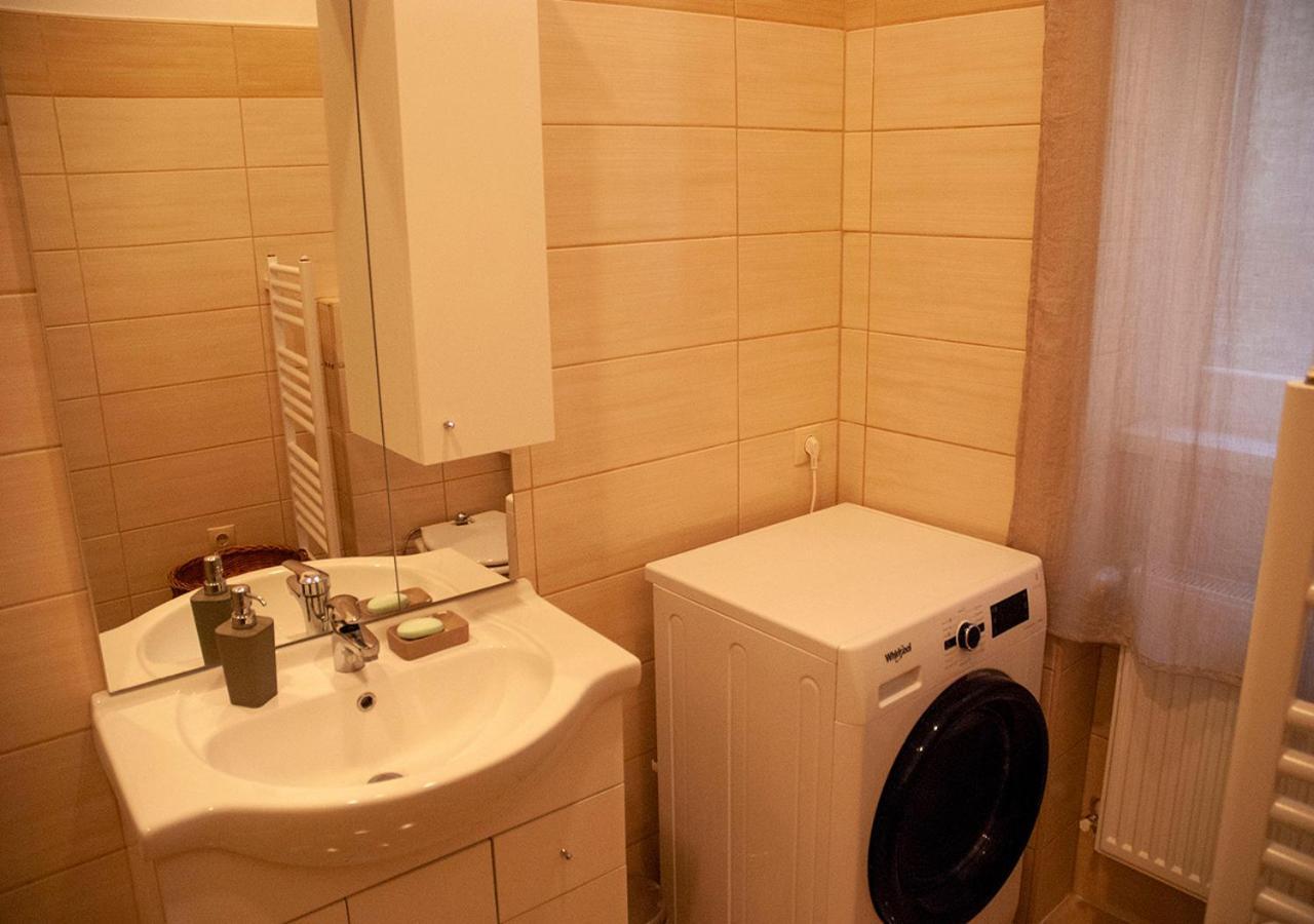 Western Apartman Budapeşte Dış mekan fotoğraf